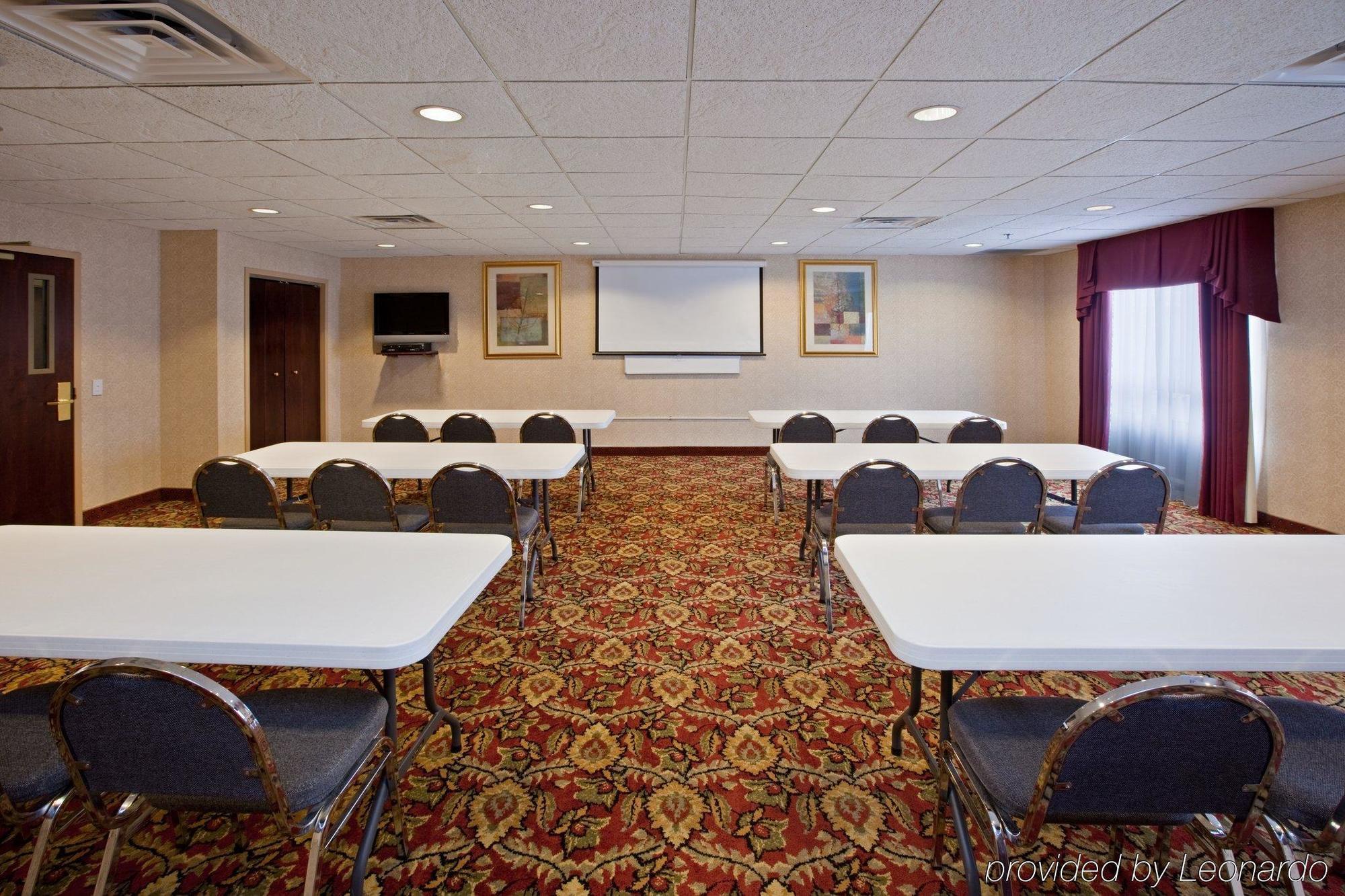Holiday Inn Express Hotel & Suites Ashland By Ihg Instalações foto